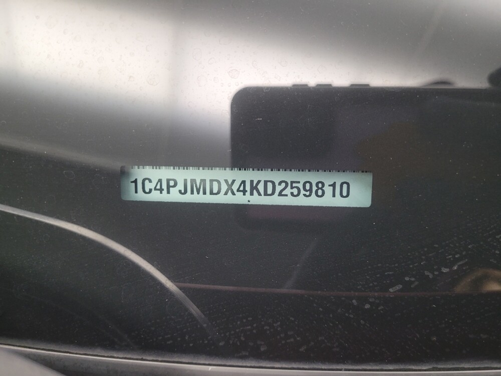 2019 Jeep Cherokee in Indianapolis, IN 46219 - 18101212 33