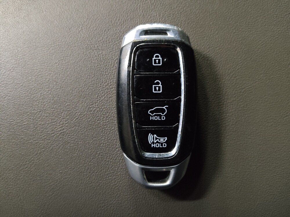 2020 Hyundai Santa Fe in Chattanooga, TN 37421 - 18101214 32