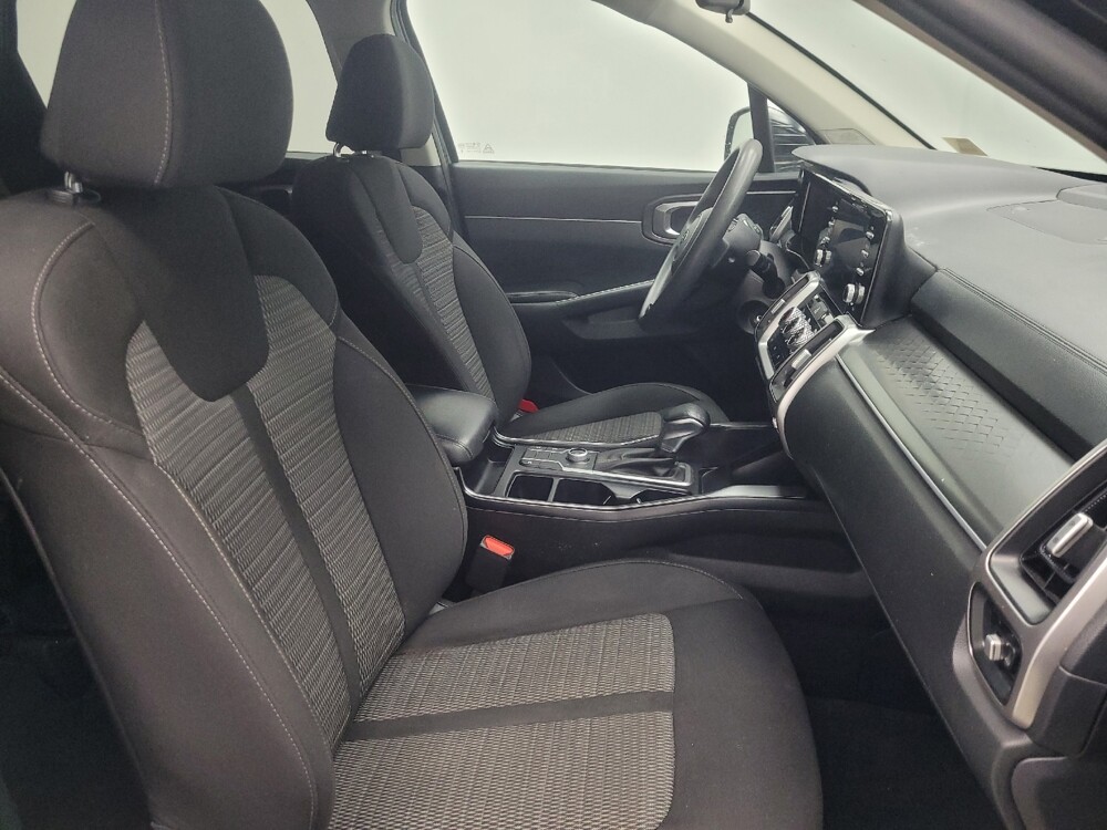 2021 Kia Sorento in Ft Wayne, IN 46805 - 18101216 21