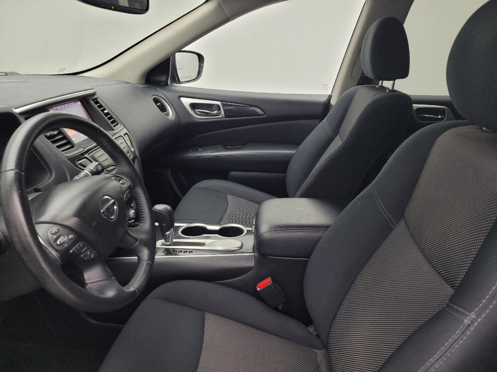 2019 Nissan Pathfinder in Greenville, SC 29607 - 18101217 17
