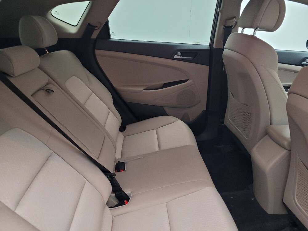 2016 Hyundai Tucson in Greenville, SC 29607 - 18101218 19