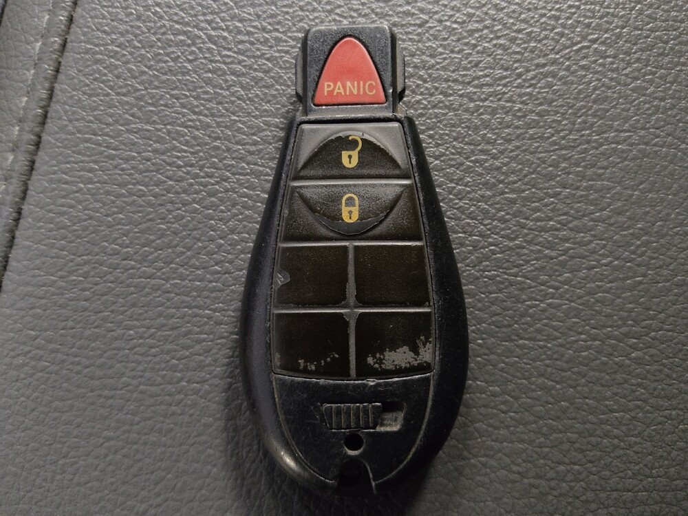 2016 RAM 1500 in Live Oak, TX 78233 - 18101221 32