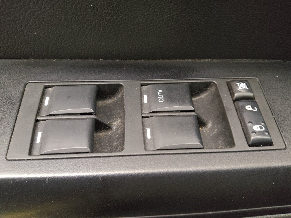 2017 Jeep Compass in Charlotte, NC 28213 - 18101227 27