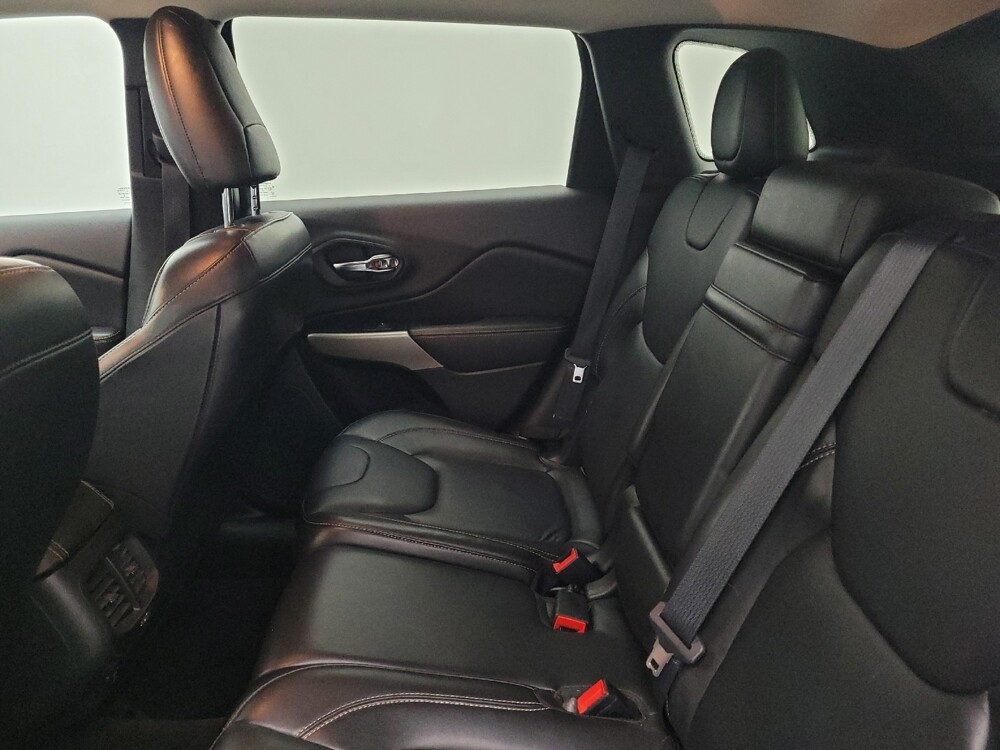 2018 Jeep Cherokee in Greenville, SC 29607 - 18101230 18