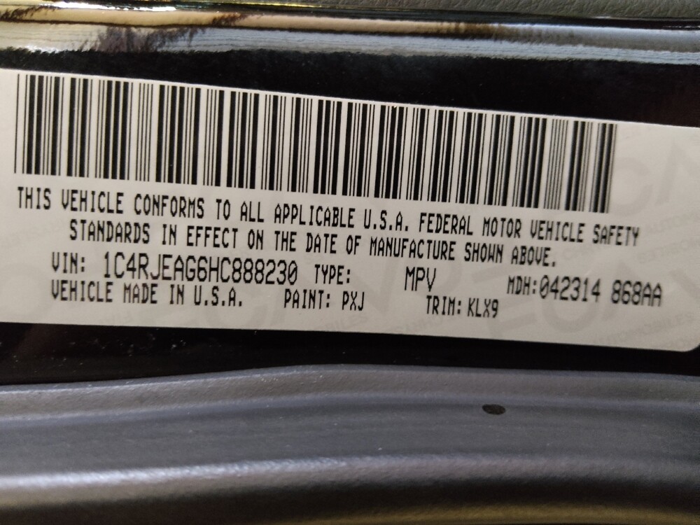 2017 Jeep Grand Cherokee in Houston, TX 77060 - 18101238 33