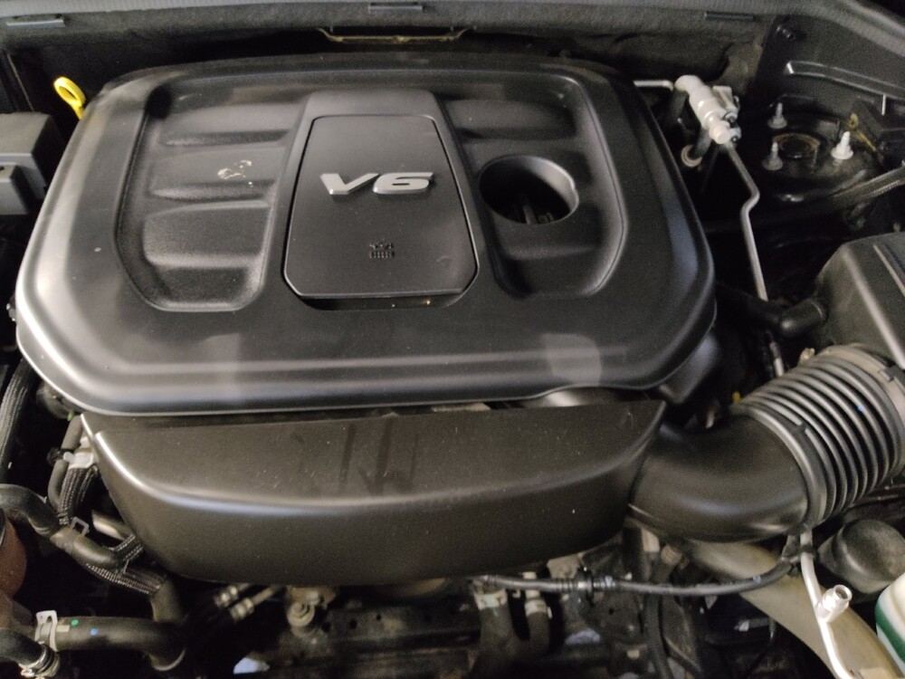 2017 Jeep Grand Cherokee in Houston, TX 77060 - 18101238 30