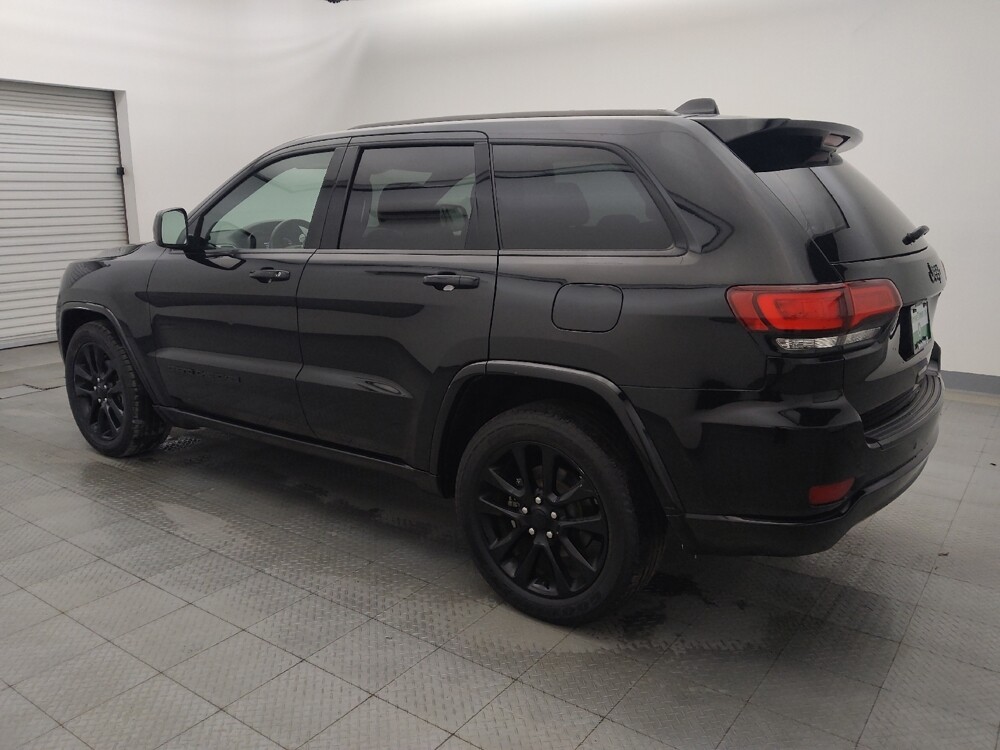 2017 Jeep Grand Cherokee in Houston, TX 77060 - 18101238 3