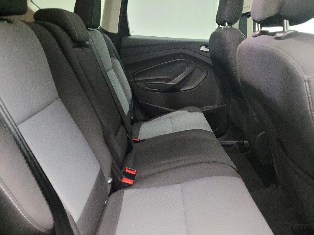 2018 Ford Escape in Taylor, MI 48180 - 18101243 19