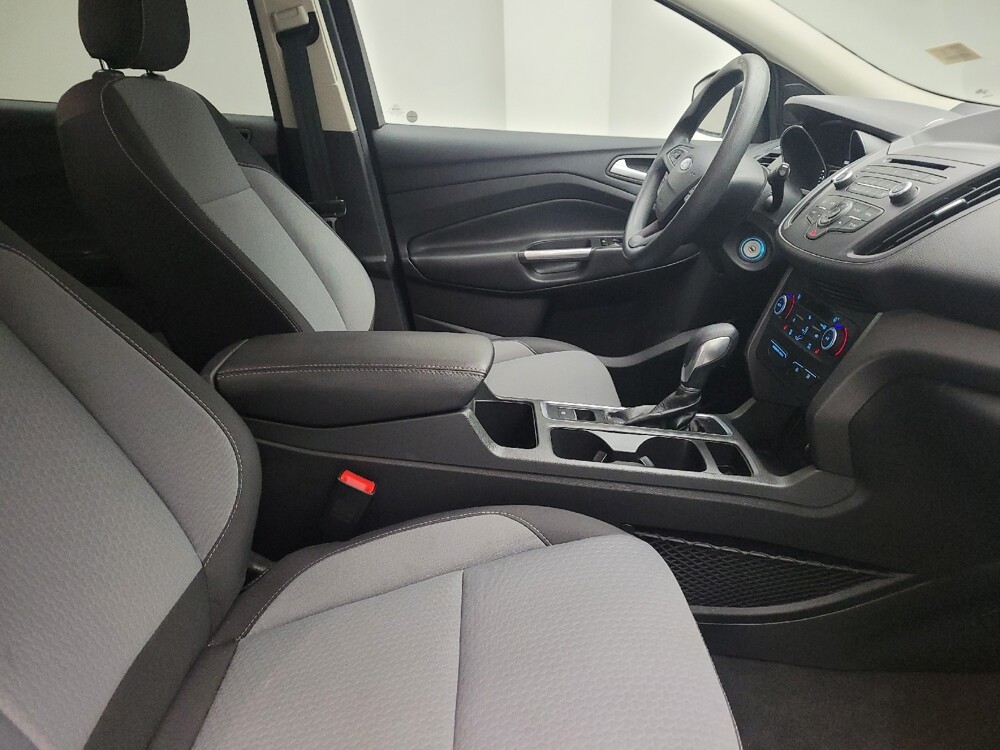 2018 Ford Escape in Taylor, MI 48180 - 18101243 21