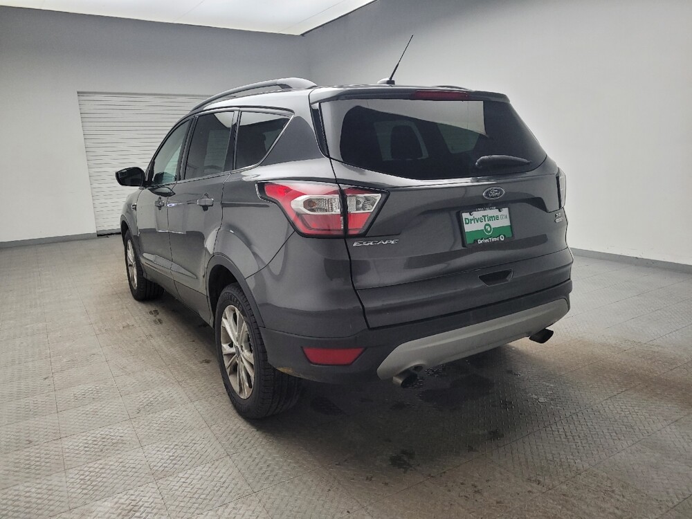 2018 Ford Escape in Taylor, MI 48180 - 18101243 5