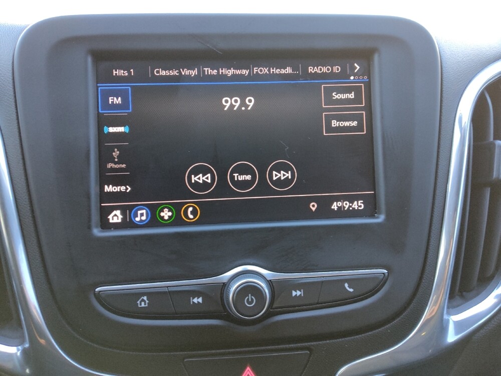 2020 Chevrolet Equinox in St. Louis, MO 63136 - 18101247 25