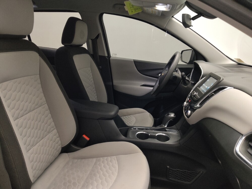 2018 Chevrolet Equinox in Union City, GA 30291 - 18101250 21