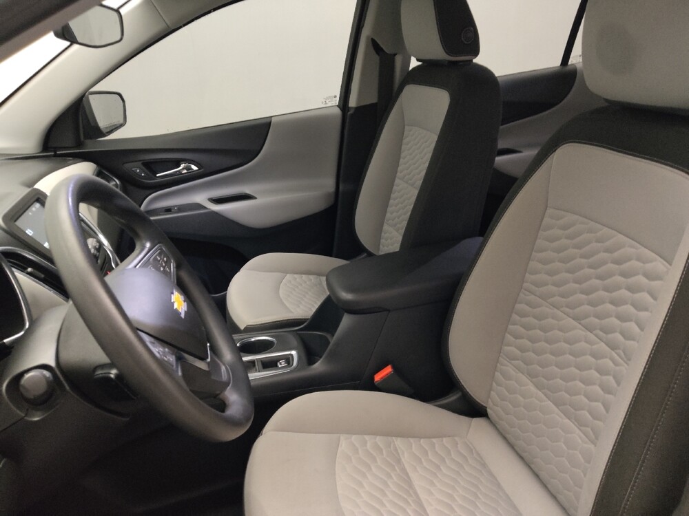 2018 Chevrolet Equinox in Union City, GA 30291 - 18101250 17