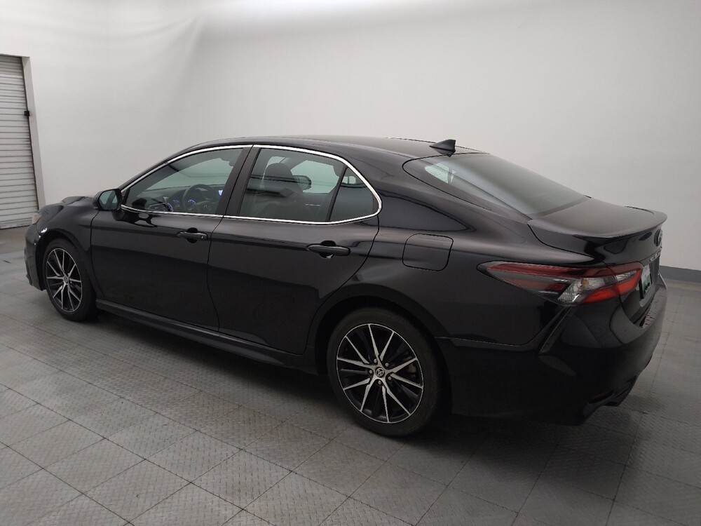 2021 Toyota Camry in Houston, TX 77060 - 18101255 3