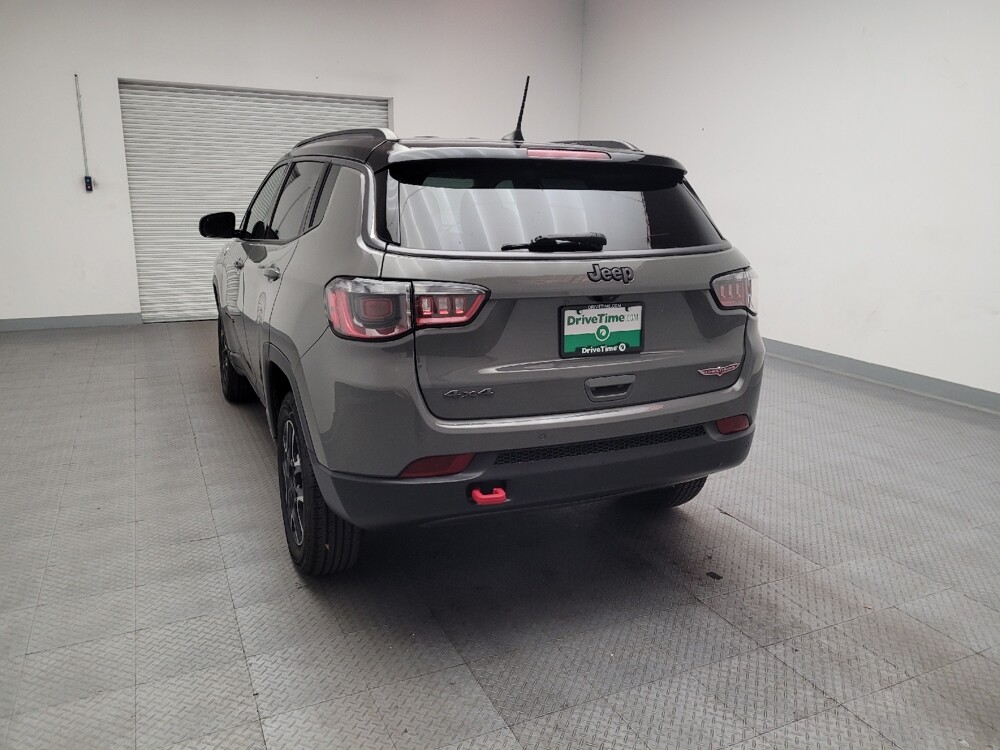 2021 Jeep Compass in Downey, CA 90241 - 18101260 6