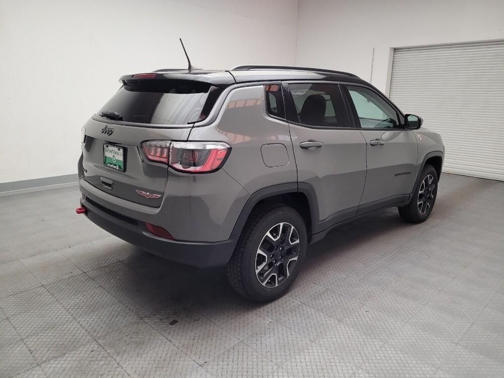 2021 Jeep Compass in Downey, CA 90241 - 18101260 9