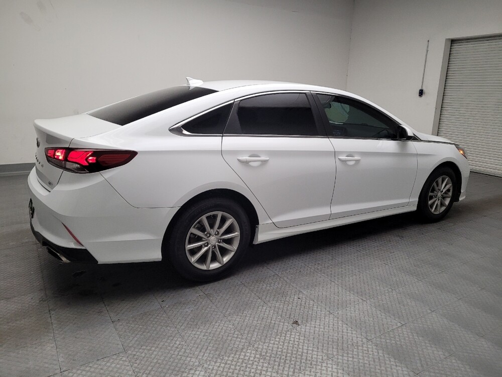 2018 Hyundai Sonata in Riverside, CA 92504 - 18101262 10