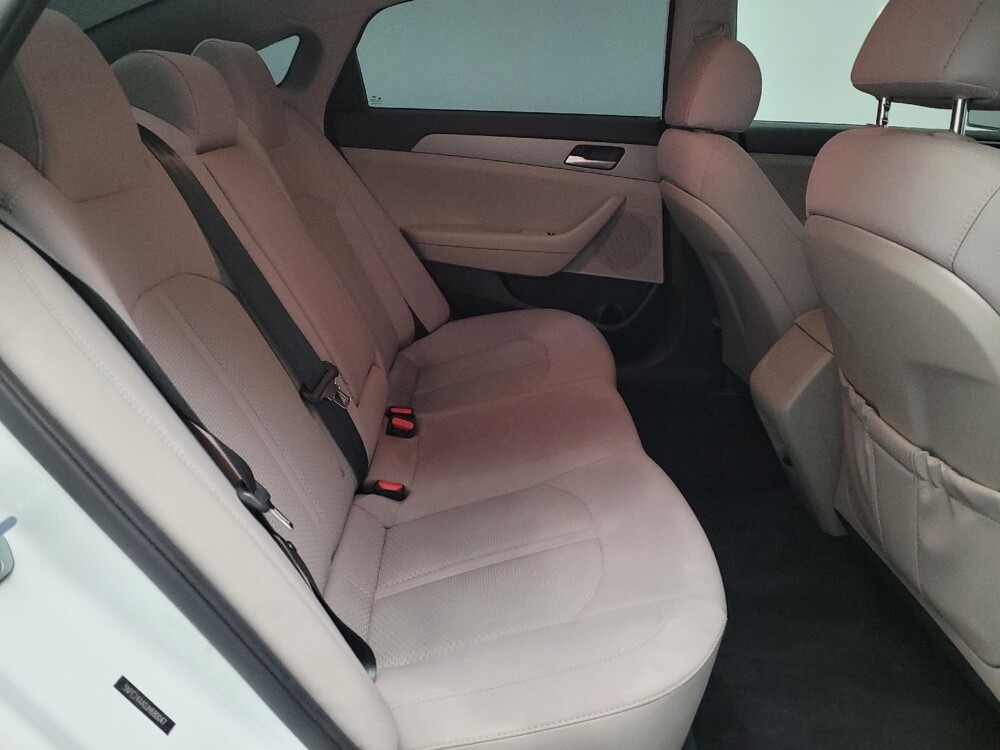 2018 Hyundai Sonata in Riverside, CA 92504 - 18101262 19