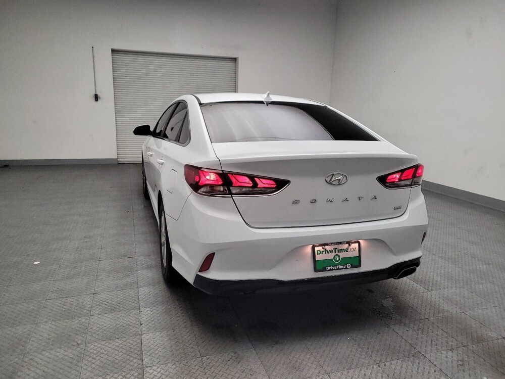 2018 Hyundai Sonata in Riverside, CA 92504 - 18101262 6