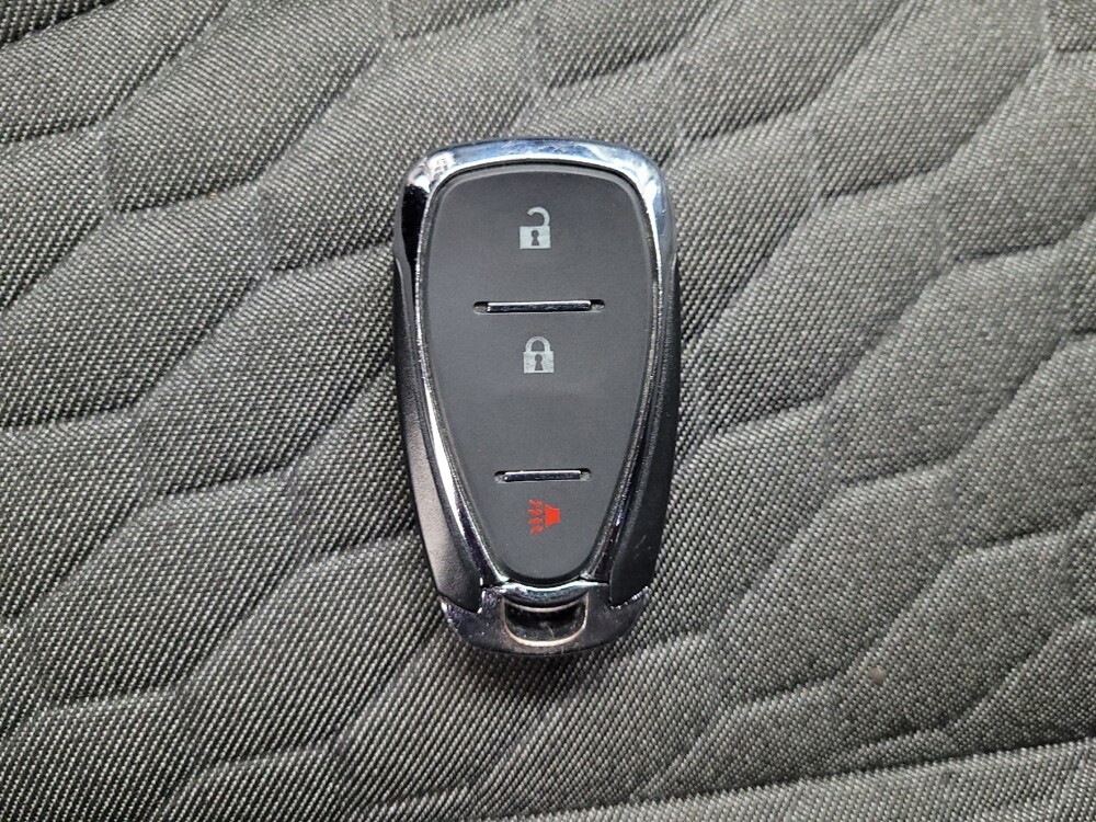 2021 Chevrolet Equinox in Las Vegas, NV 89102 - 18101264 32