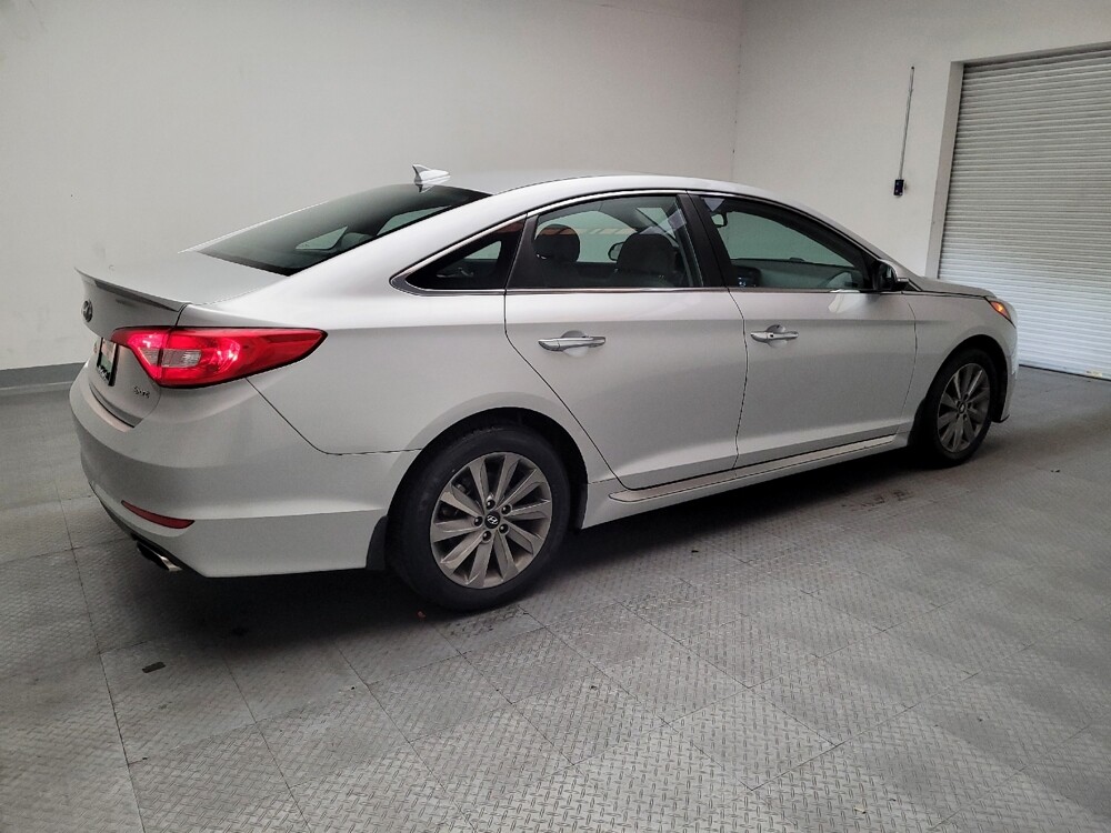 2017 Hyundai Sonata in El Cajon, CA 92020 - 18101268 10