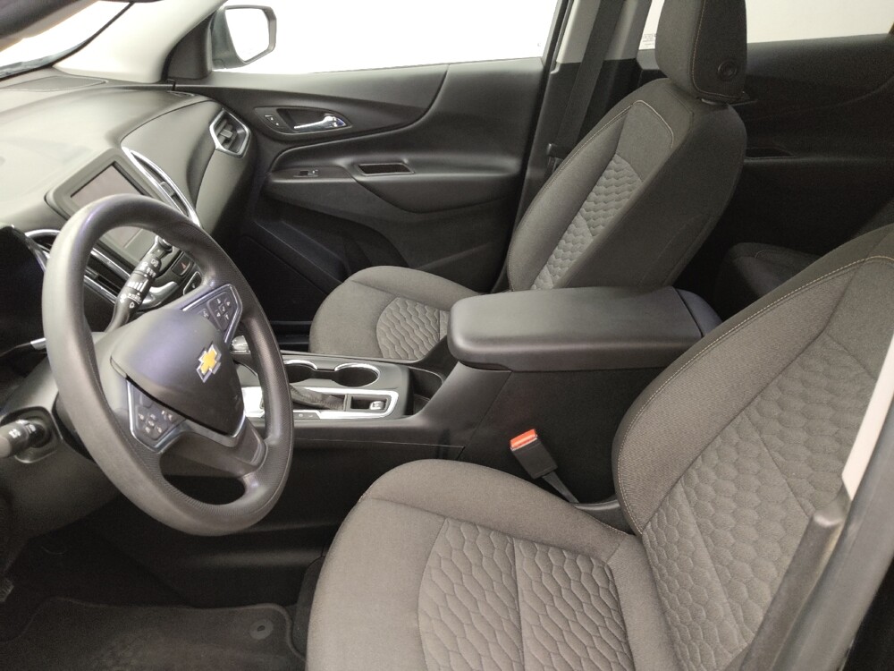 2020 Chevrolet Equinox in St. Louis, MO 63136 - 18101269 17