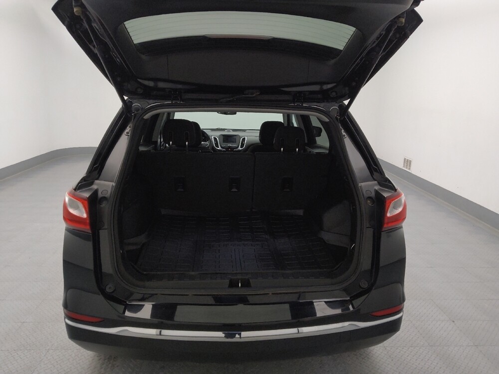 2020 Chevrolet Equinox in St. Louis, MO 63136 - 18101269 29