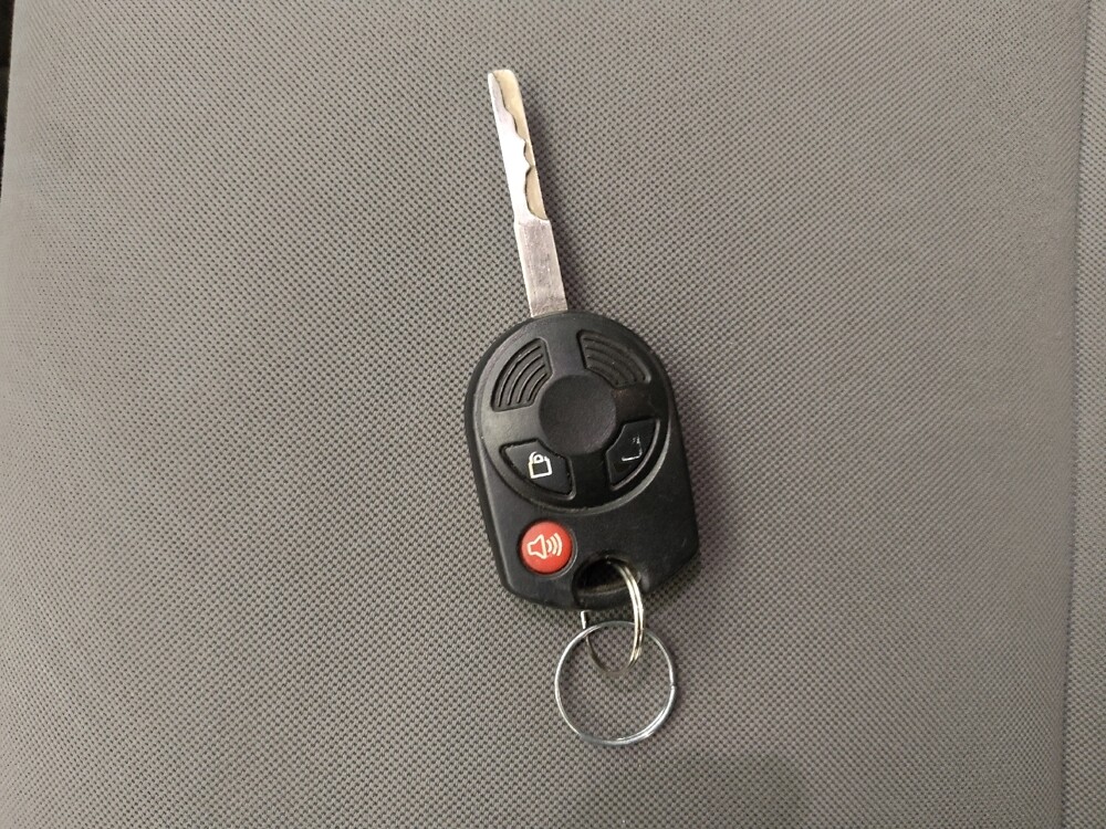 2018 Ford Escape in Springfield, MO 65807 - 18101274 32