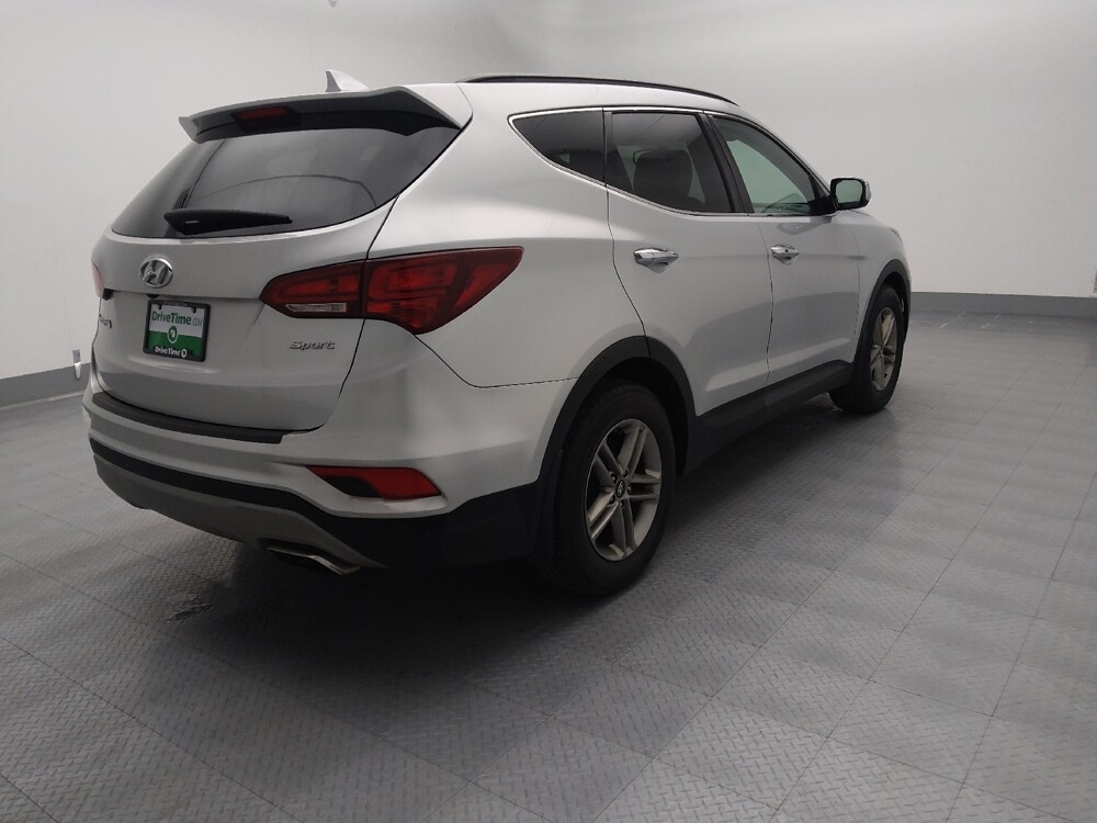 2018 Hyundai Santa Fe in Springfield, MO 65807 - 18101275 10