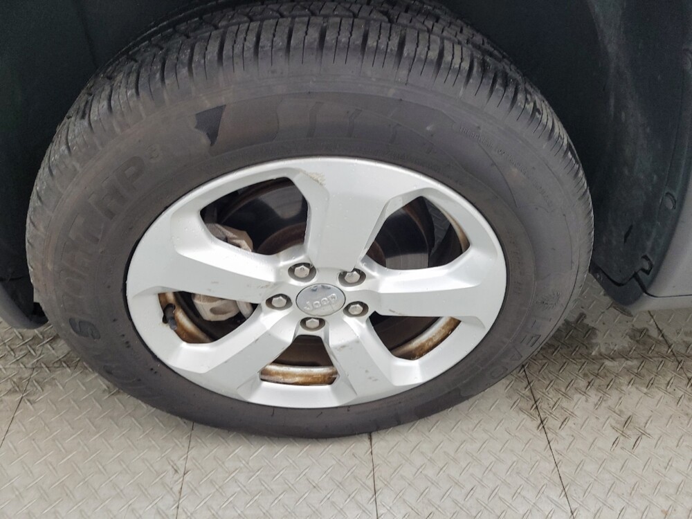 2018 Jeep Compass in Greenville, SC 29607 - 18101277 31