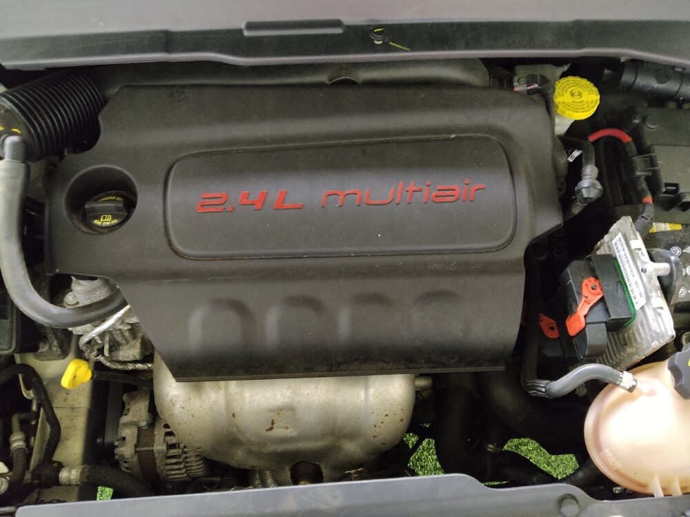 2018 Jeep Compass in Greenville, SC 29607 - 18101277 30