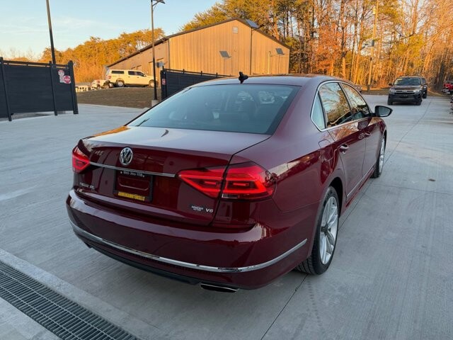 2016 Volkswagen Passat in Knoxville, TN 37920 - 18101281 2