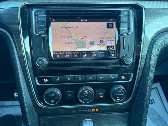 2016 Volkswagen Passat in Knoxville, TN 37920 - 18101281 23