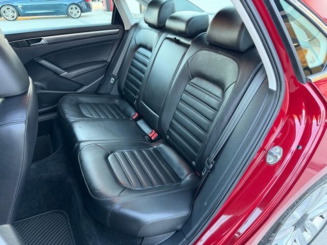 2016 Volkswagen Passat in Knoxville, TN 37920 - 18101281 15