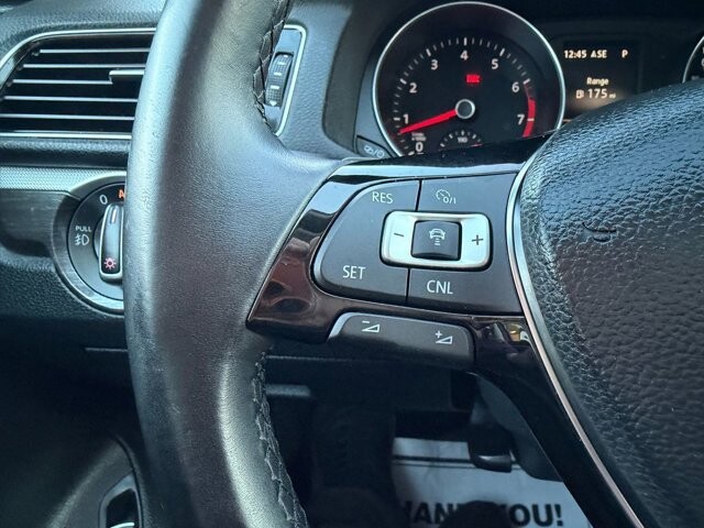 2016 Volkswagen Passat in Knoxville, TN 37920 - 18101281 20