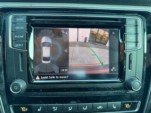 2016 Volkswagen Passat in Knoxville, TN 37920 - 18101281 24