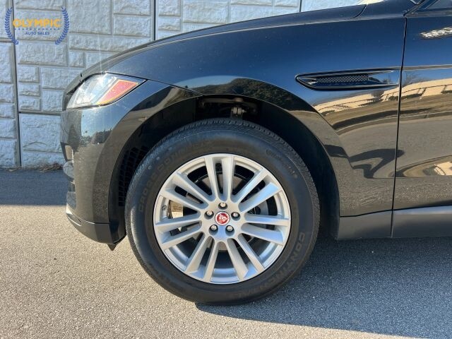 2018 Jaguar F-PACE in Decatur, GA 30032 - 18101283 9