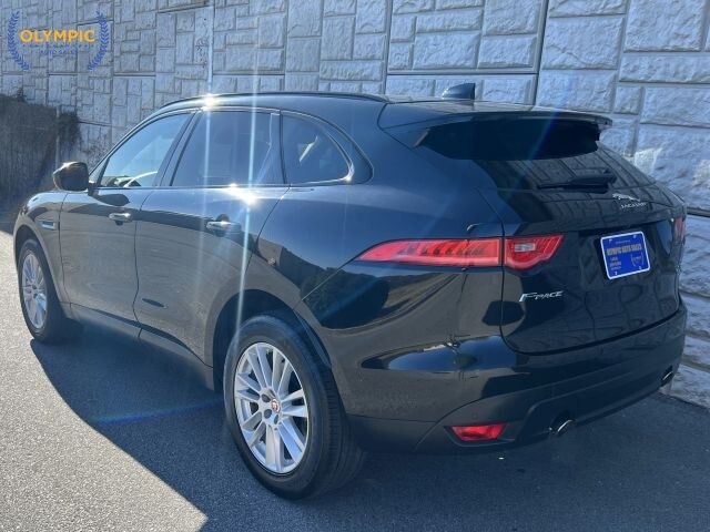 2018 Jaguar F-PACE in Decatur, GA 30032 - 18101283 4