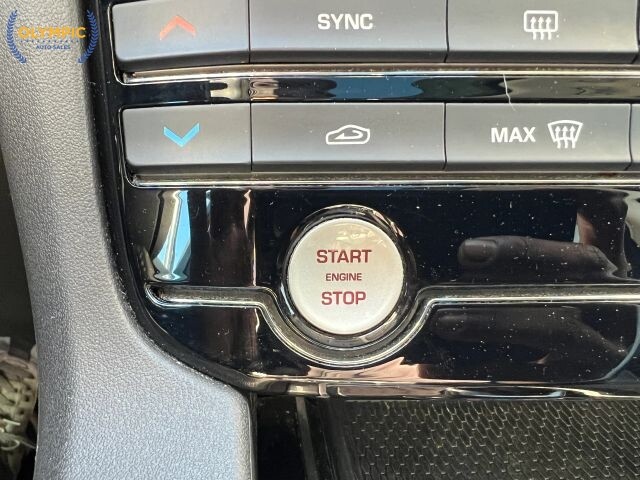 2018 Jaguar F-PACE in Decatur, GA 30032 - 18101283 31