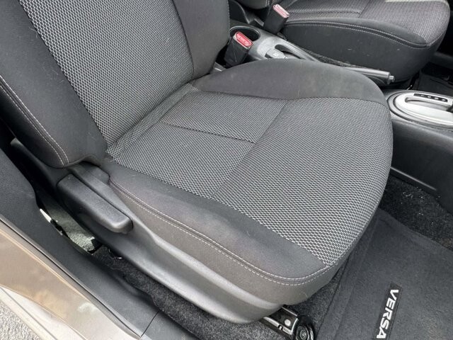 2016 Nissan Versa in Winchester, VA 22602 - 18101297 9