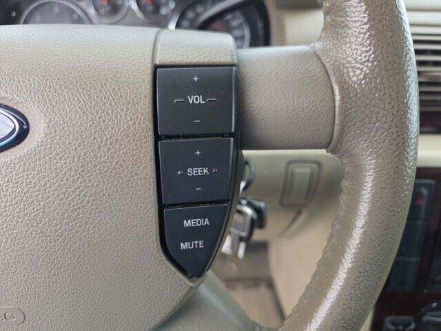 2006 Ford Freestar in Mesa, AZ 85212 - 18101303 25