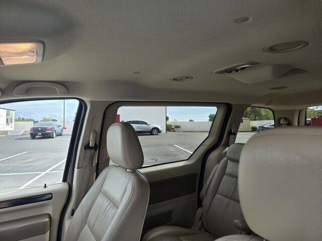2006 Ford Freestar in Mesa, AZ 85212 - 18101303 16