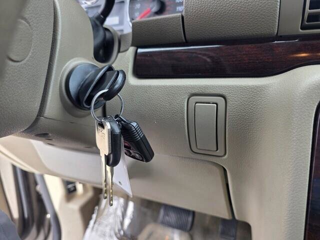 2006 Ford Freestar in Mesa, AZ 85212 - 18101303 55