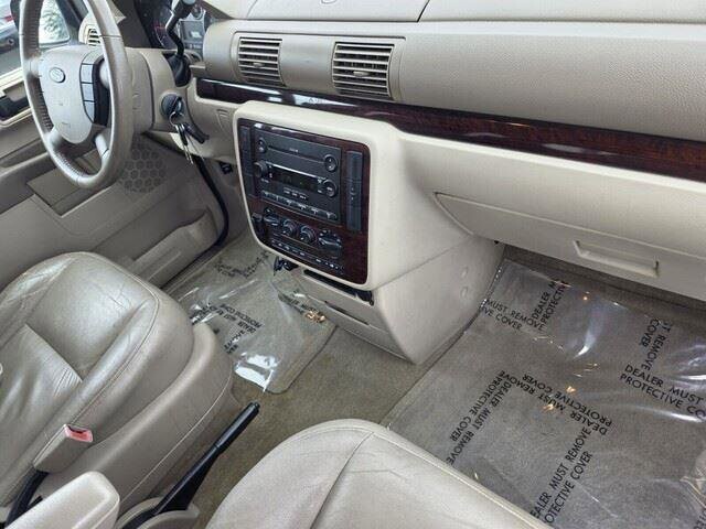 2006 Ford Freestar in Mesa, AZ 85212 - 18101303 33