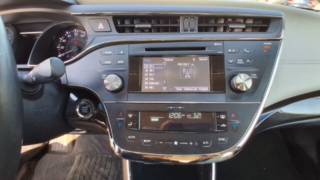 2015 Toyota Avalon in Cartersville, GA 30120 - 18101305 9