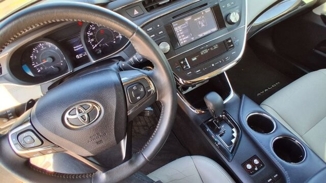 2015 Toyota Avalon in Cartersville, GA 30120 - 18101305 8