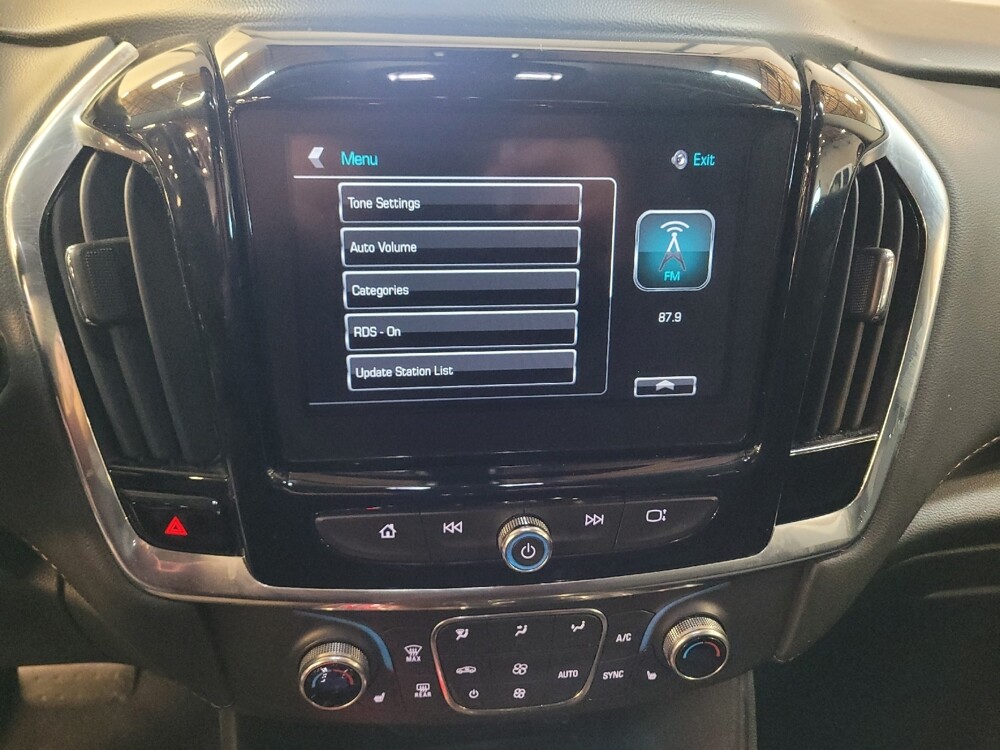 2019 Chevrolet Traverse in Torrance, CA 90504 - 18101309 25