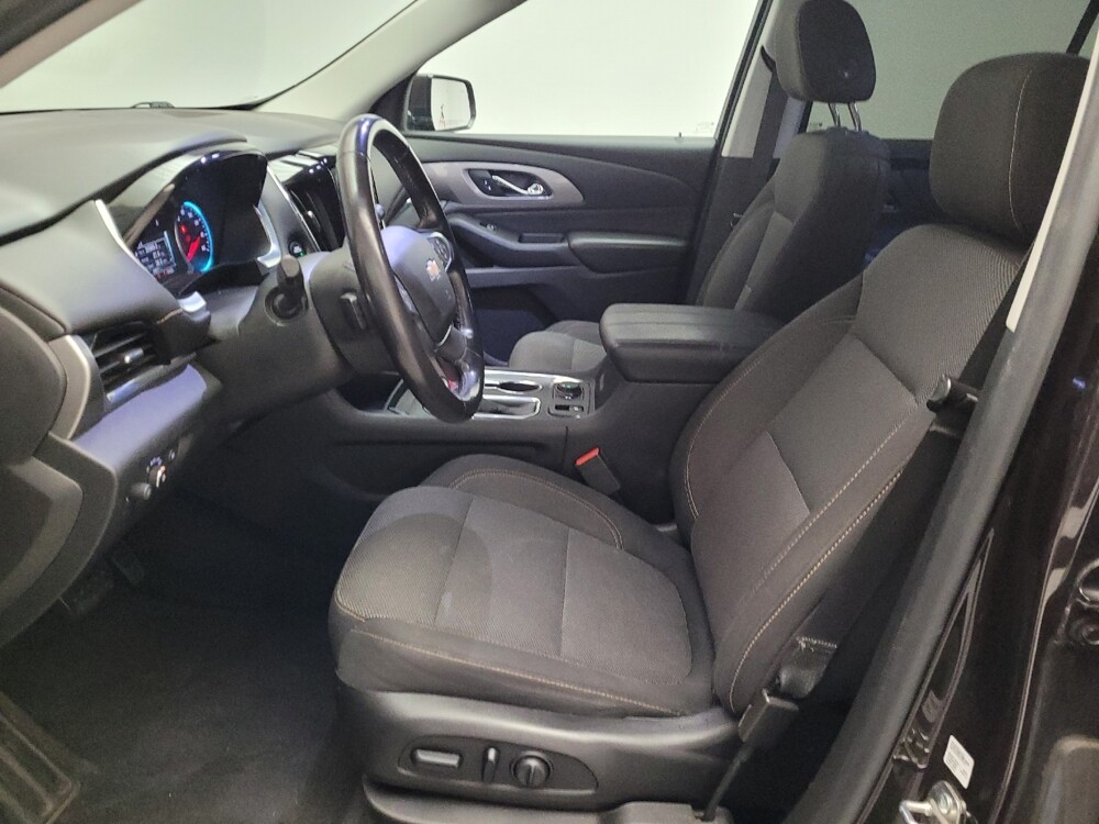 2019 Chevrolet Traverse in Torrance, CA 90504 - 18101309 17