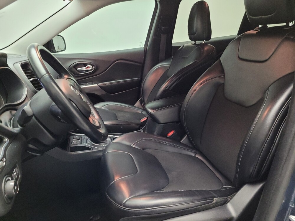 2019 Jeep Cherokee in Downey, CA 90241 - 18101311 17