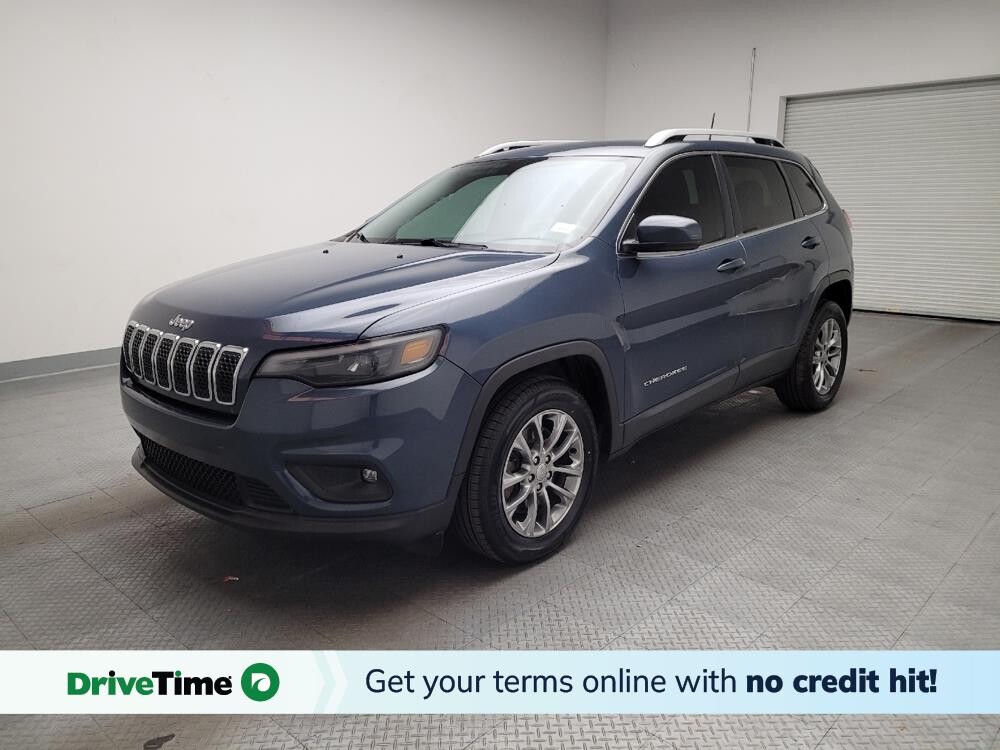 2019 Jeep Cherokee in Downey, CA 90241 - 18101311